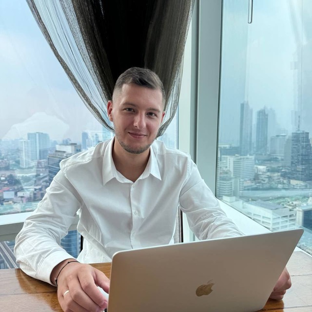 Андрей Антохин